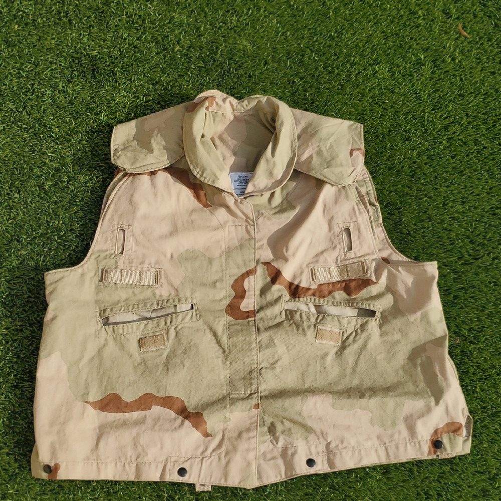 Personnel Armor System for Ground Troops (PASGT) vest cover Size L/XL